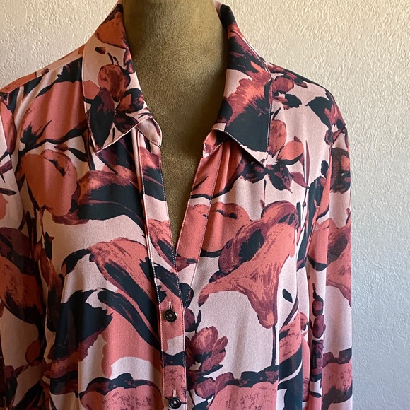SOFT SURROUNDING Floral Pink and Black Long Shirtdress - Picture 3 of 11